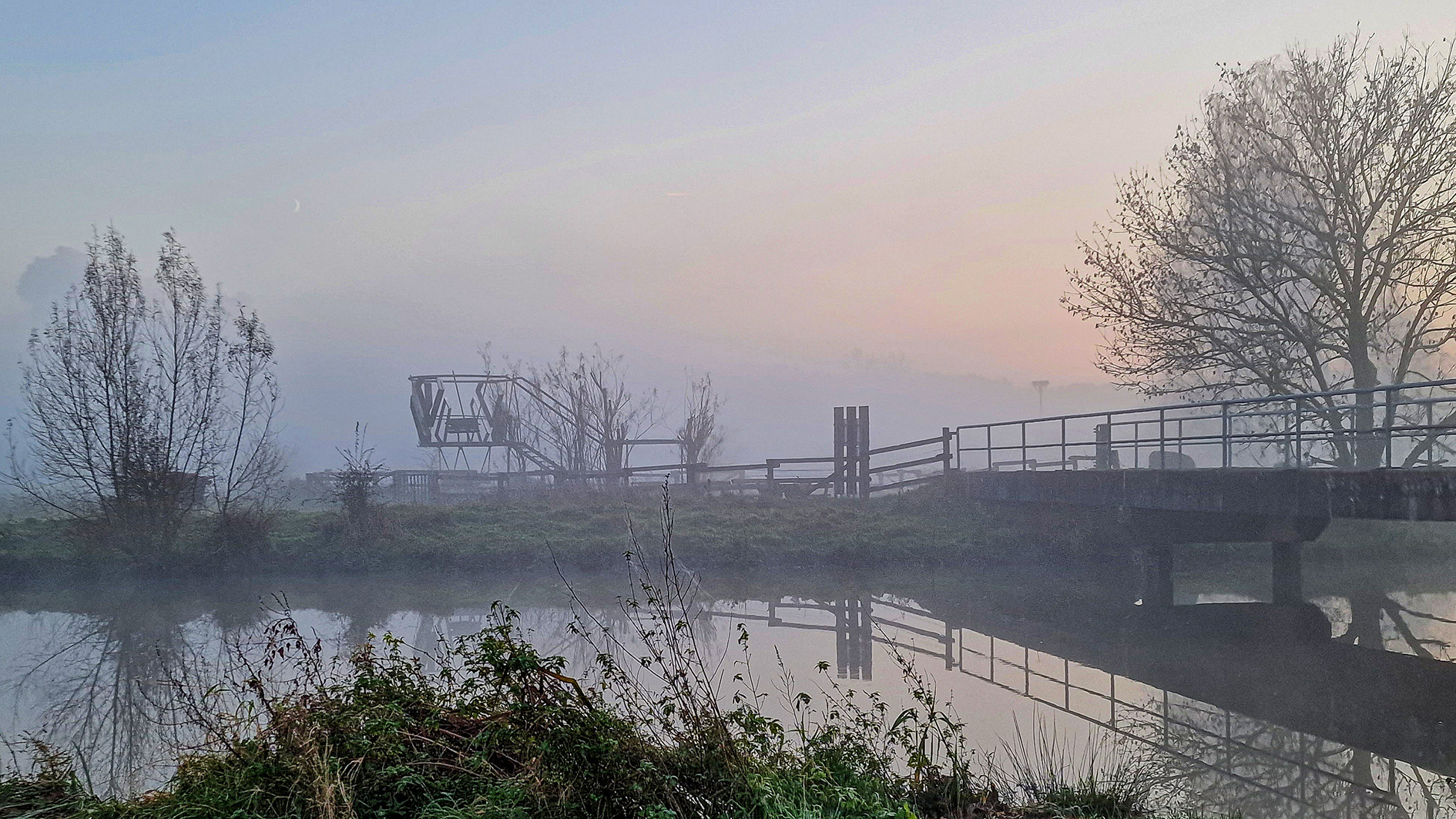 Abenddunst an der Stever am 01. November 2025