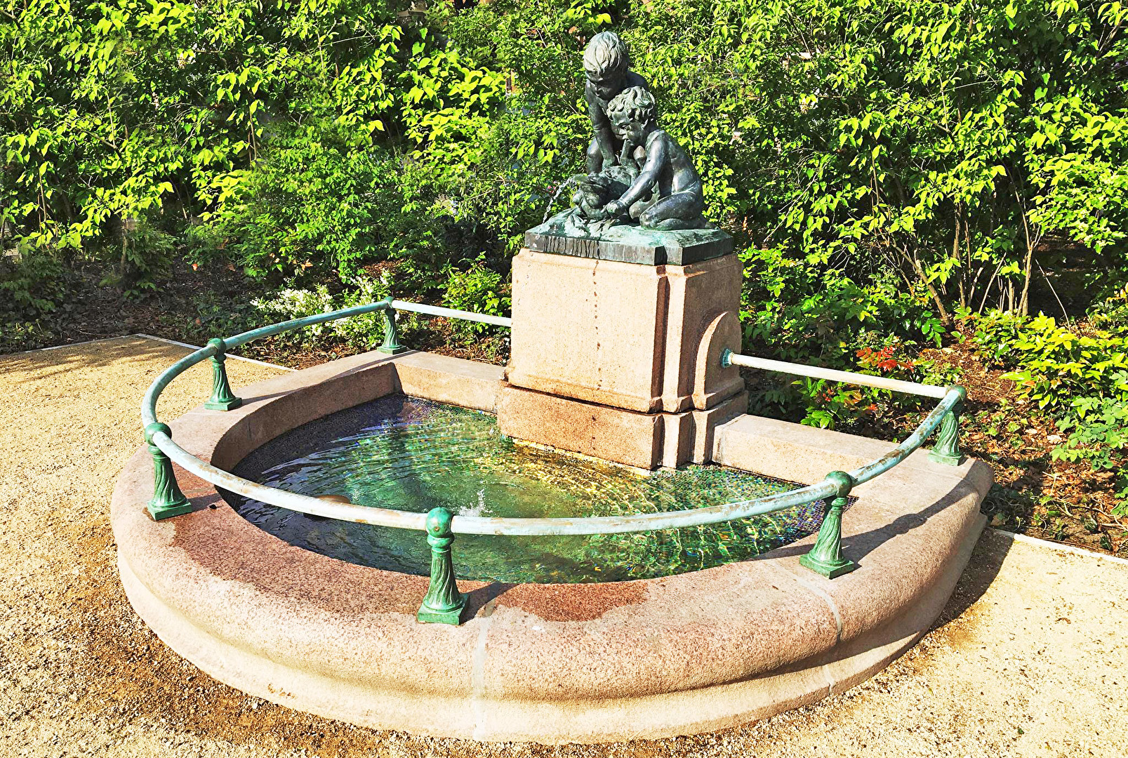 kleiner Brunnen