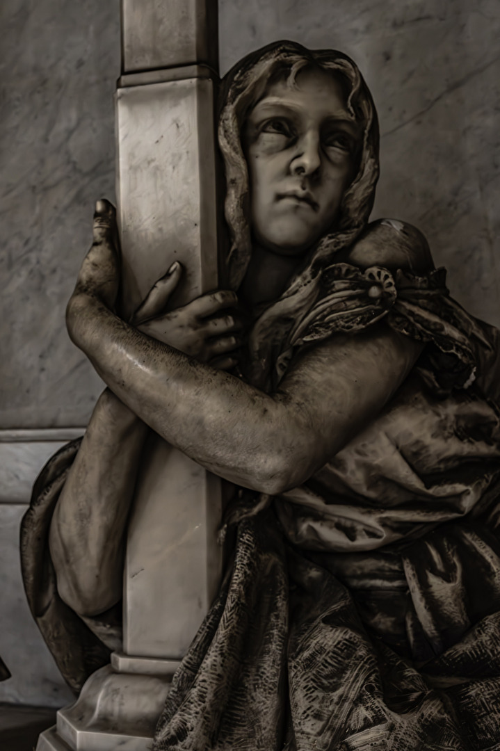 Gemälde, Skulpturen, Statuen