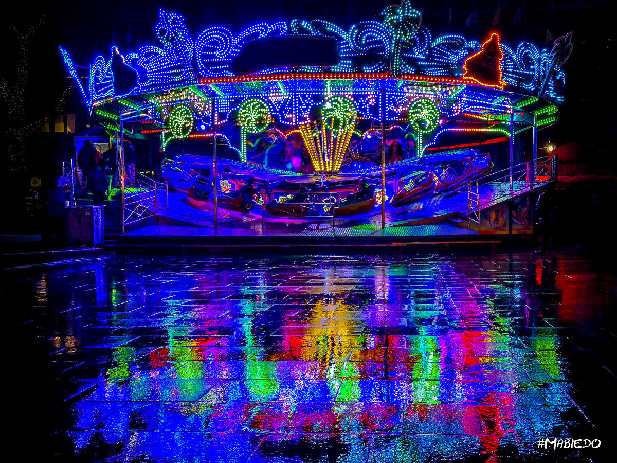 Kirmes im Regen