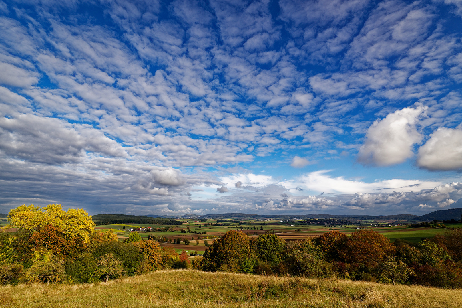 Sommerwolken über Altmühlfranken