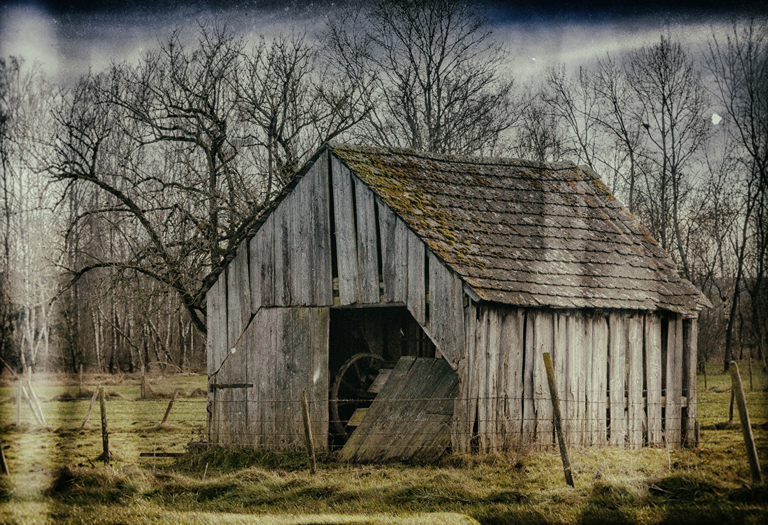 Mit der Tür ins Haus fallen