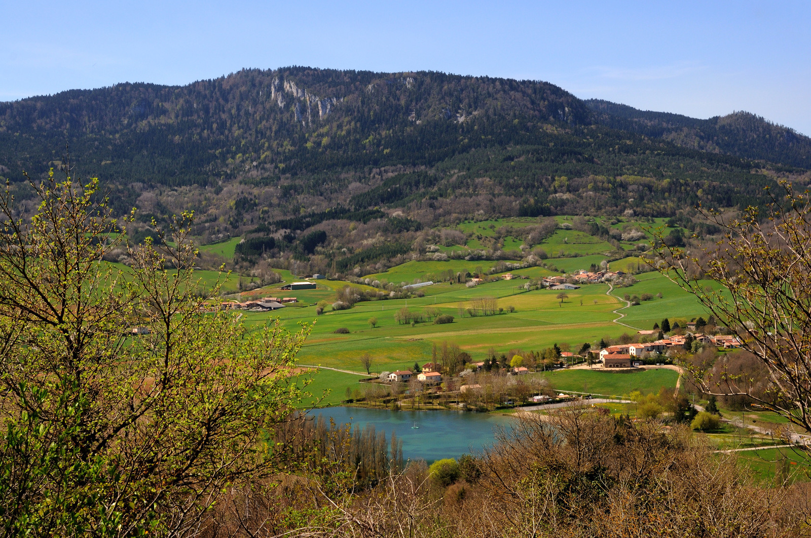 Landschaft beim Château Puivert