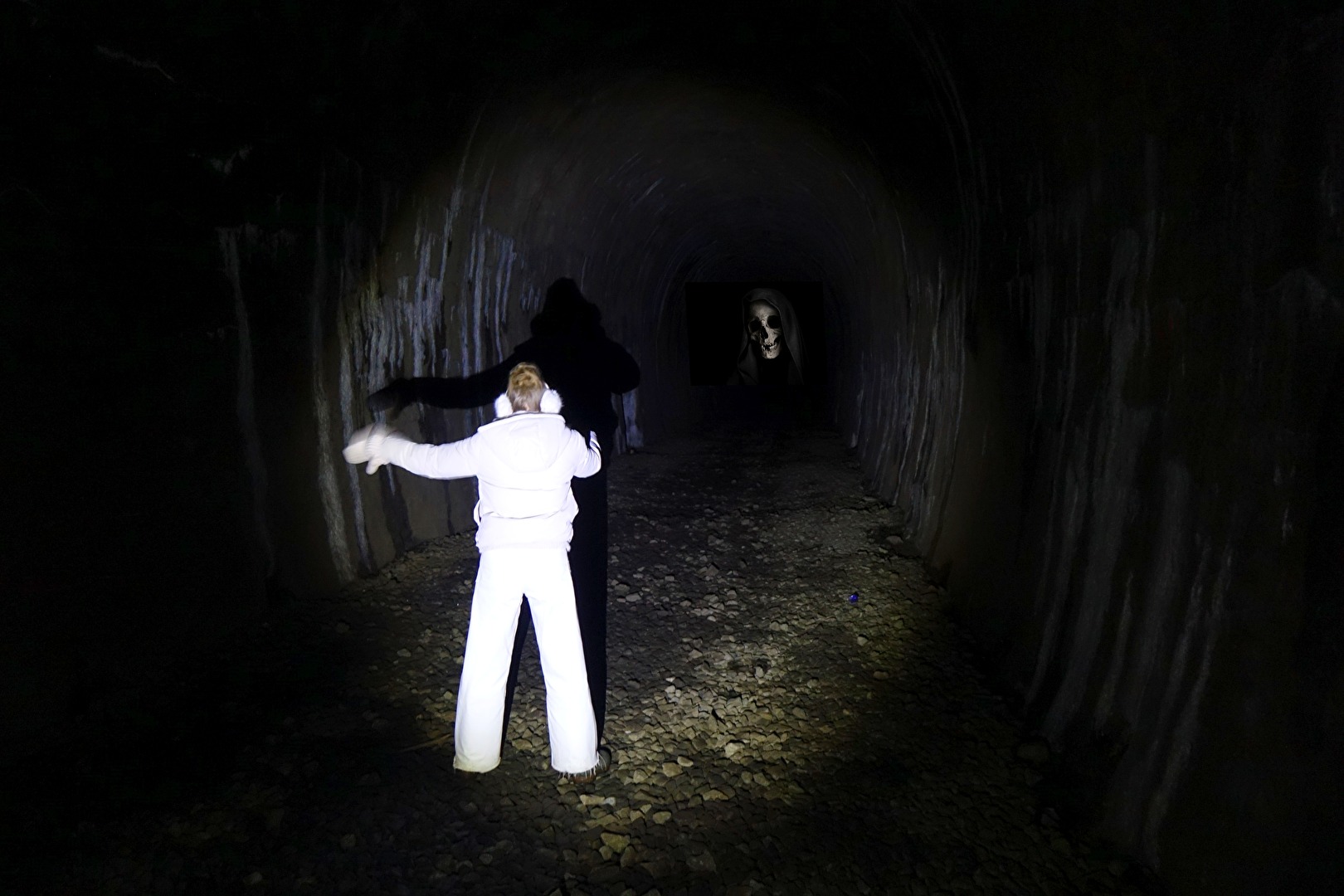 Überraschung im Tunnel