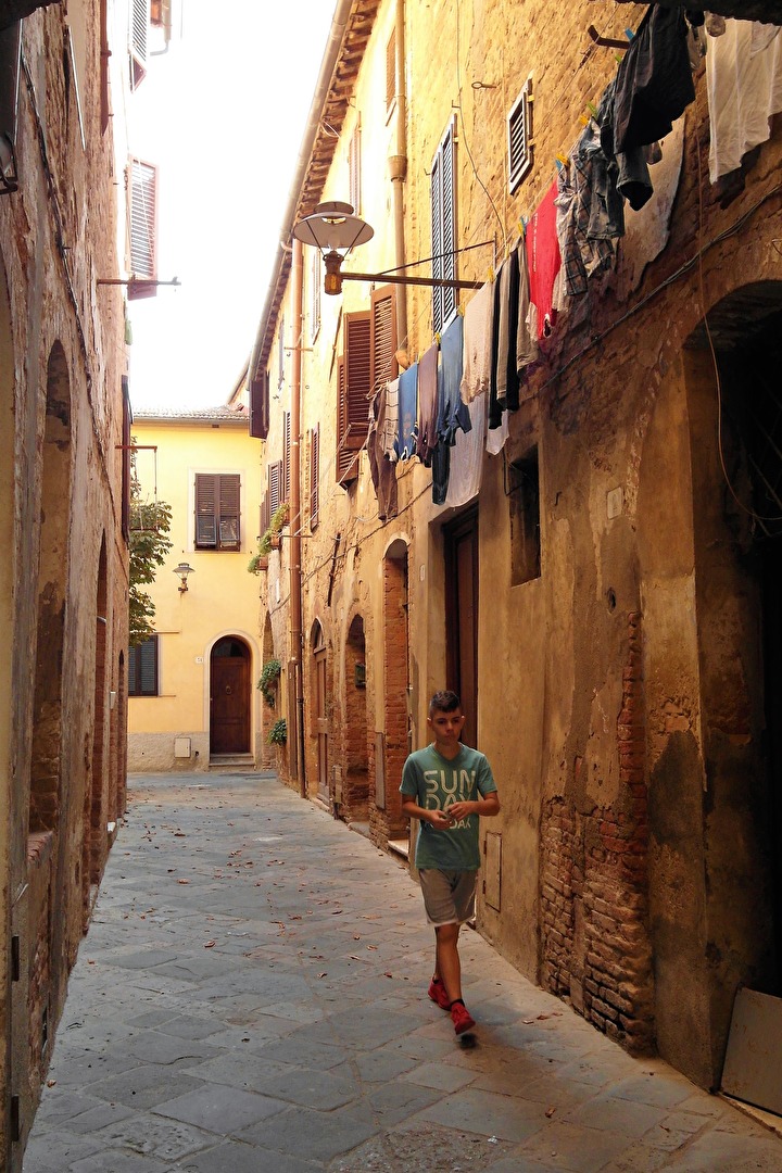 Tuscany SUNDAY Boy