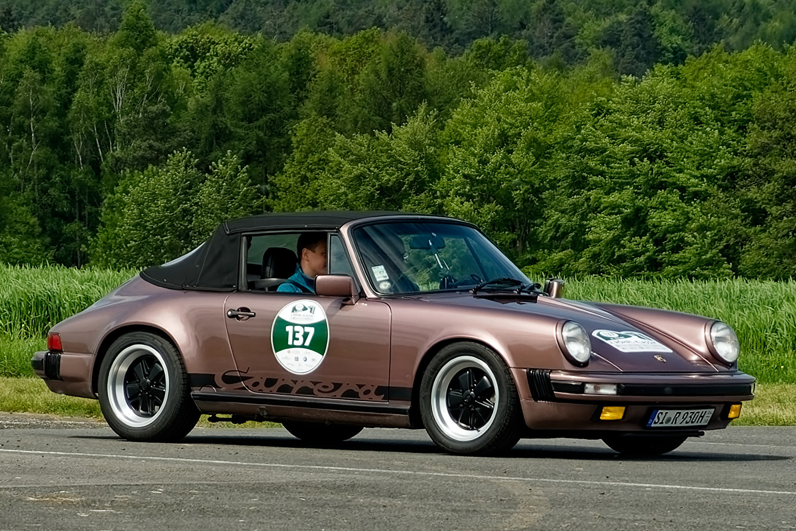 Porsche 911 3.2 Cabrio  ( 1987 )