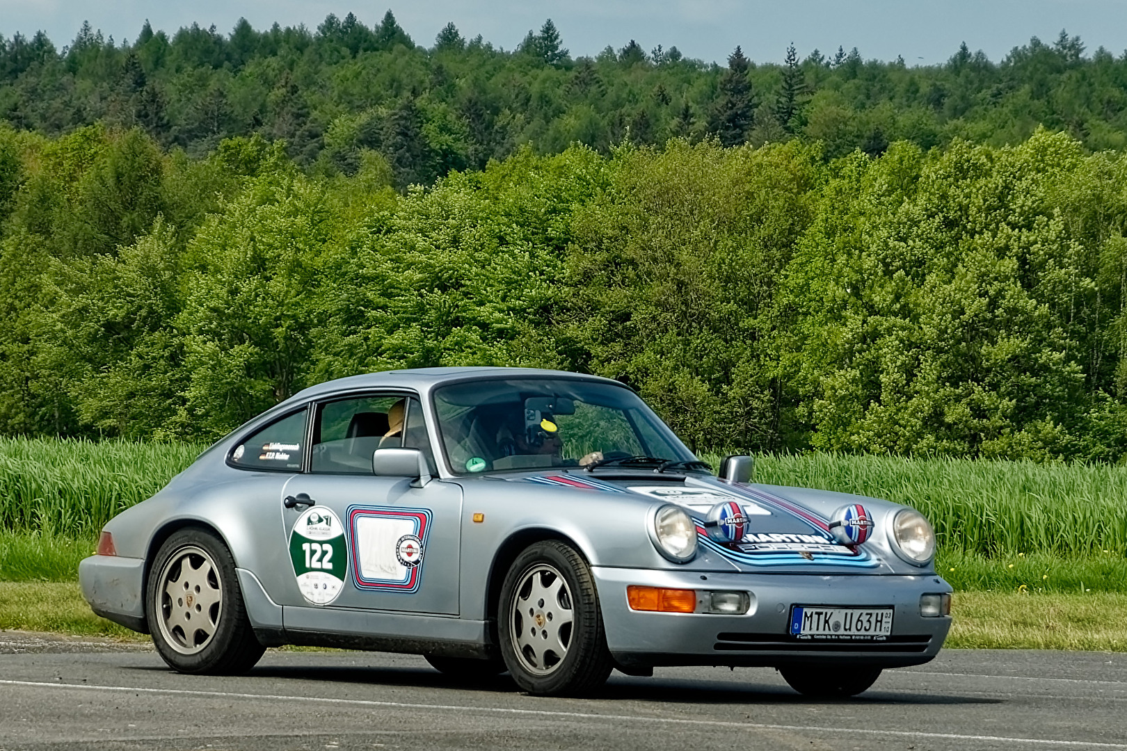 Porsche 964 Carrera 2  ( 1990 )
