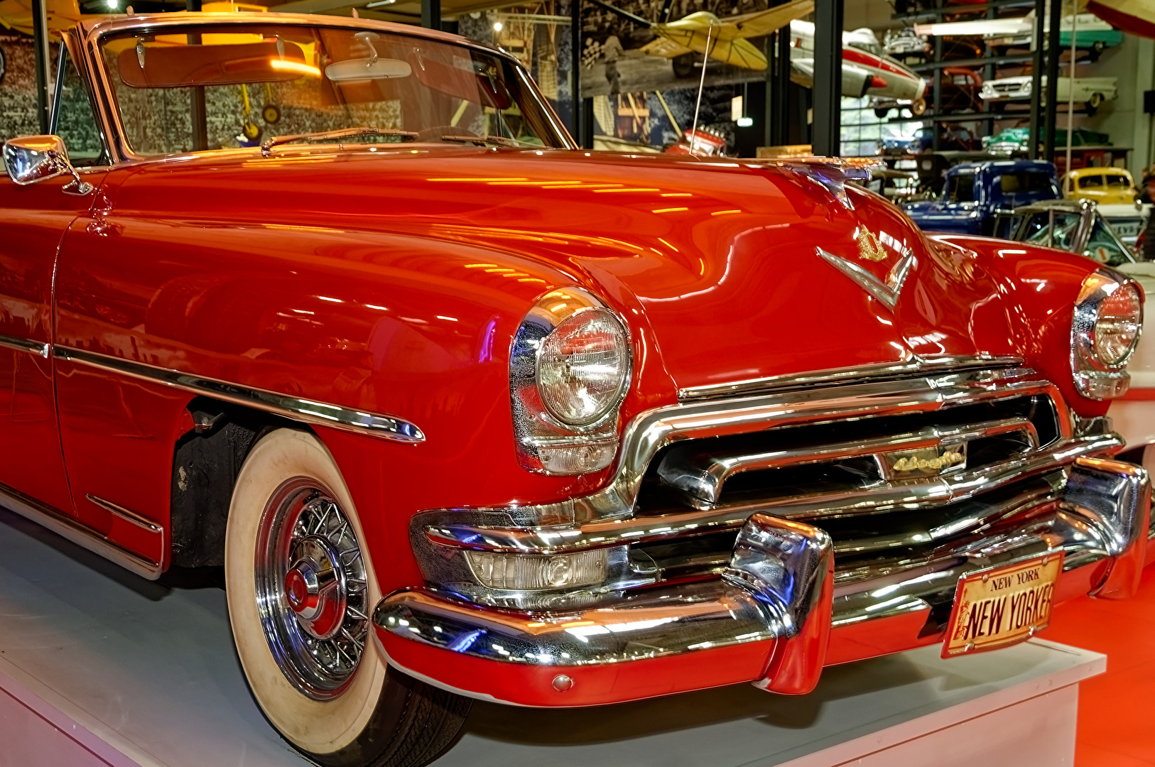 Chrysler New Yorker De Luxe Convertible baujahr 1954, Leistung 235 PS, Hubraum 5400 ccm, Motor V