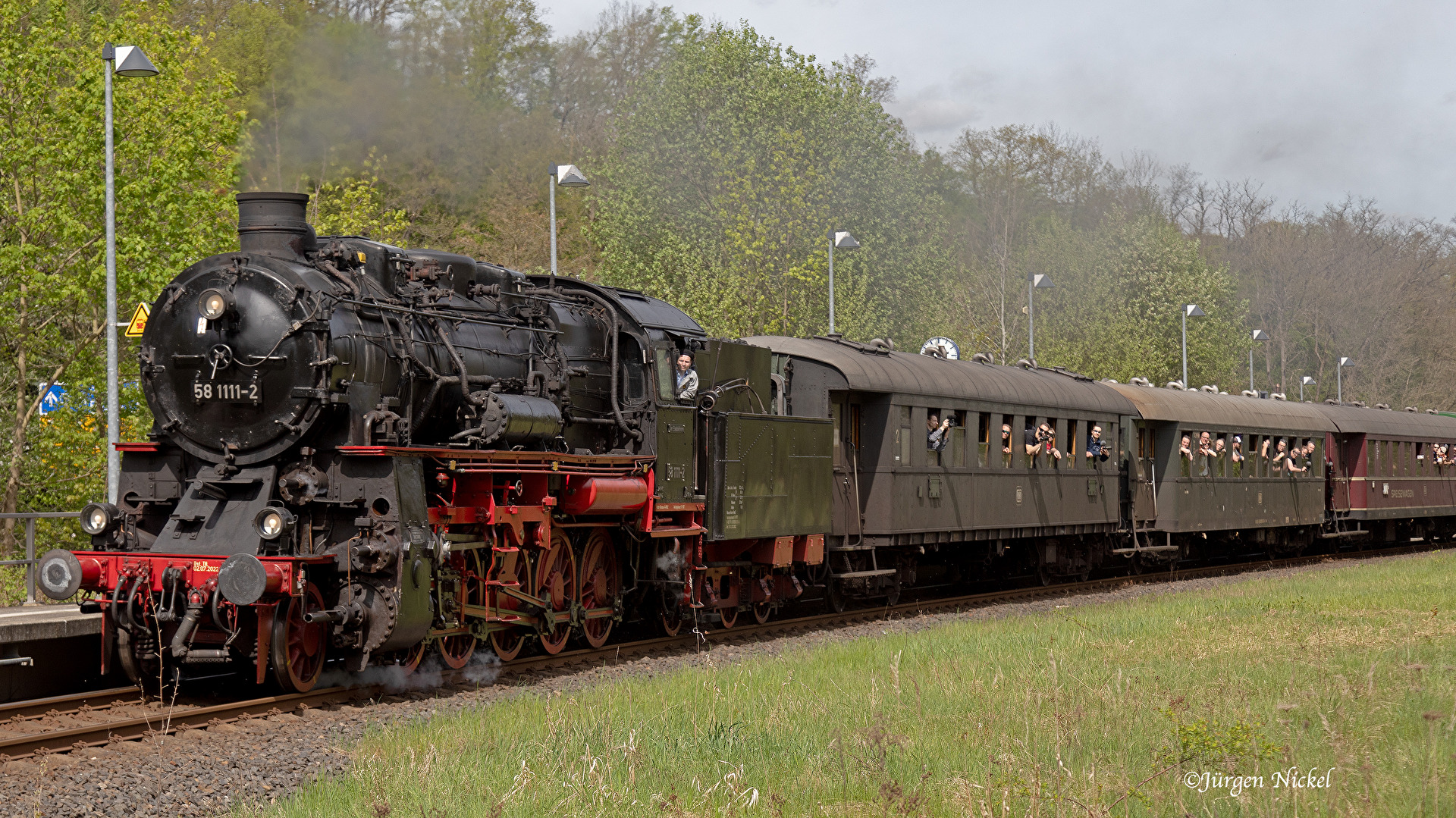 Die 58 1111 - 2  im Einsatz