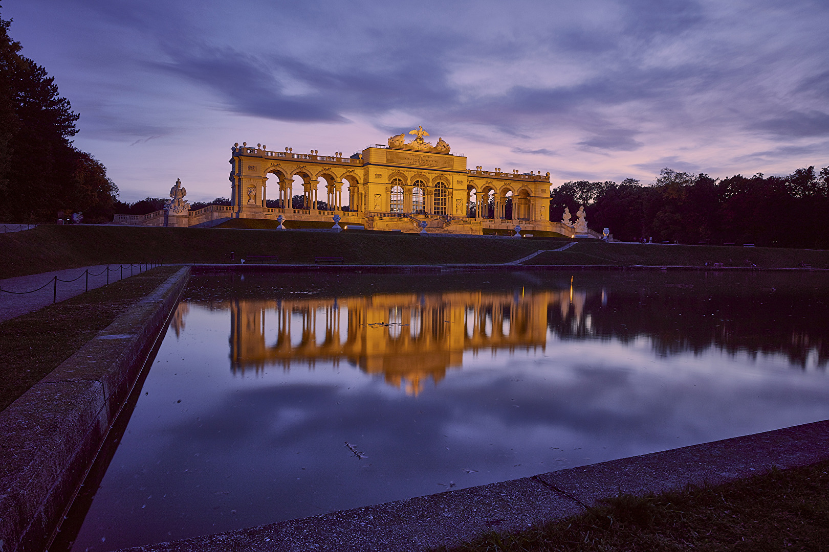 Wiener Gloriette, Neoklassizistische Architektur