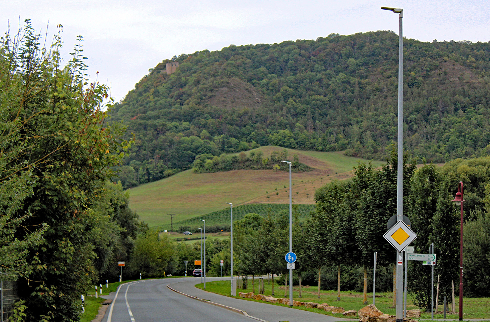Der Schlossberg bei Kunitz