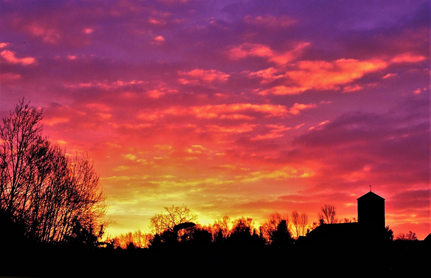 " Der Himmel brennt "