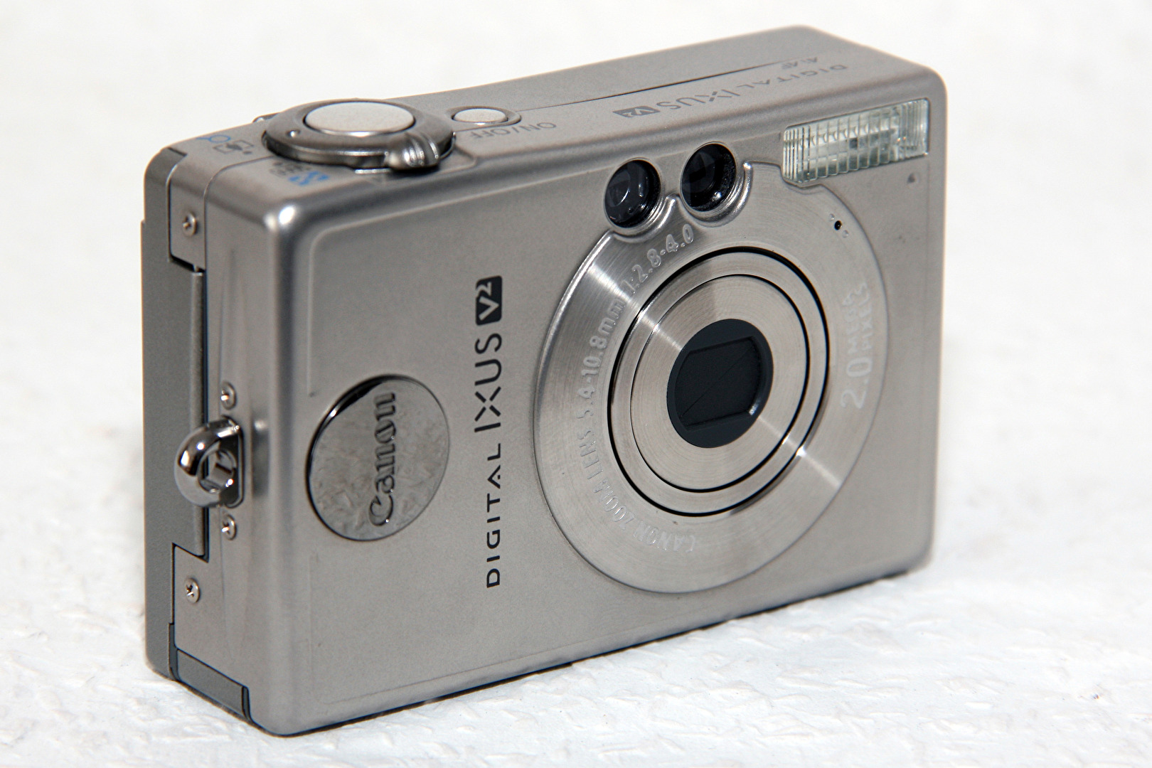 Canon DIGITAL IXUS V²