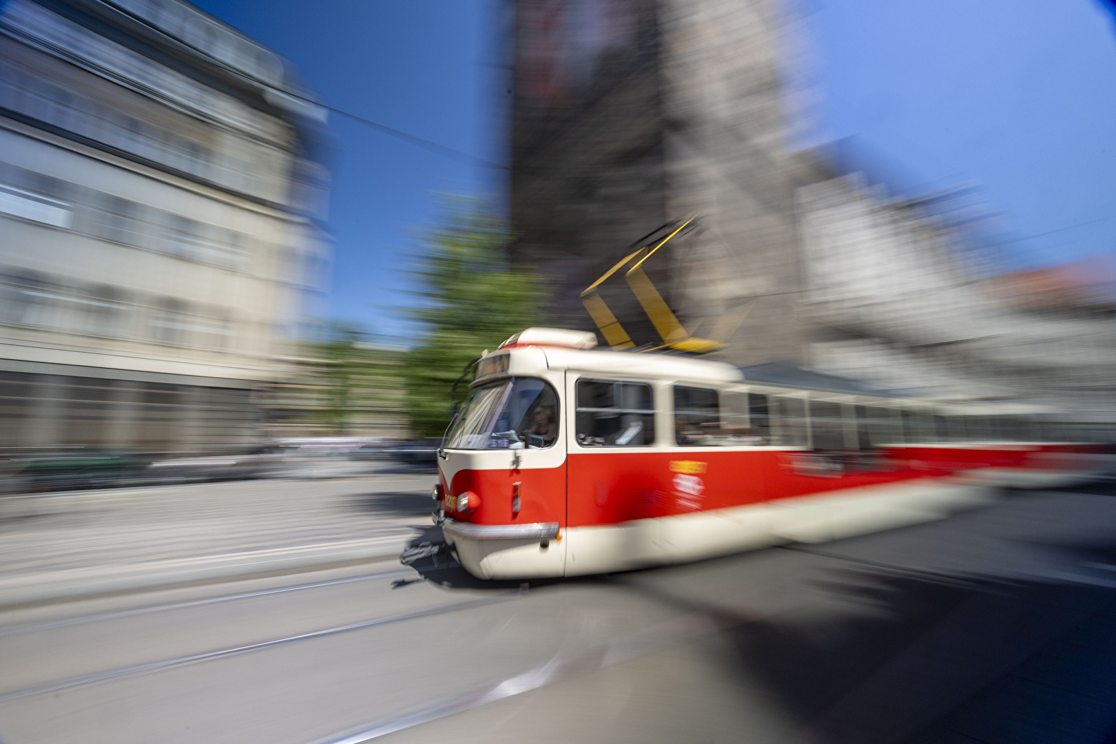 Mit Tempo durch Prag