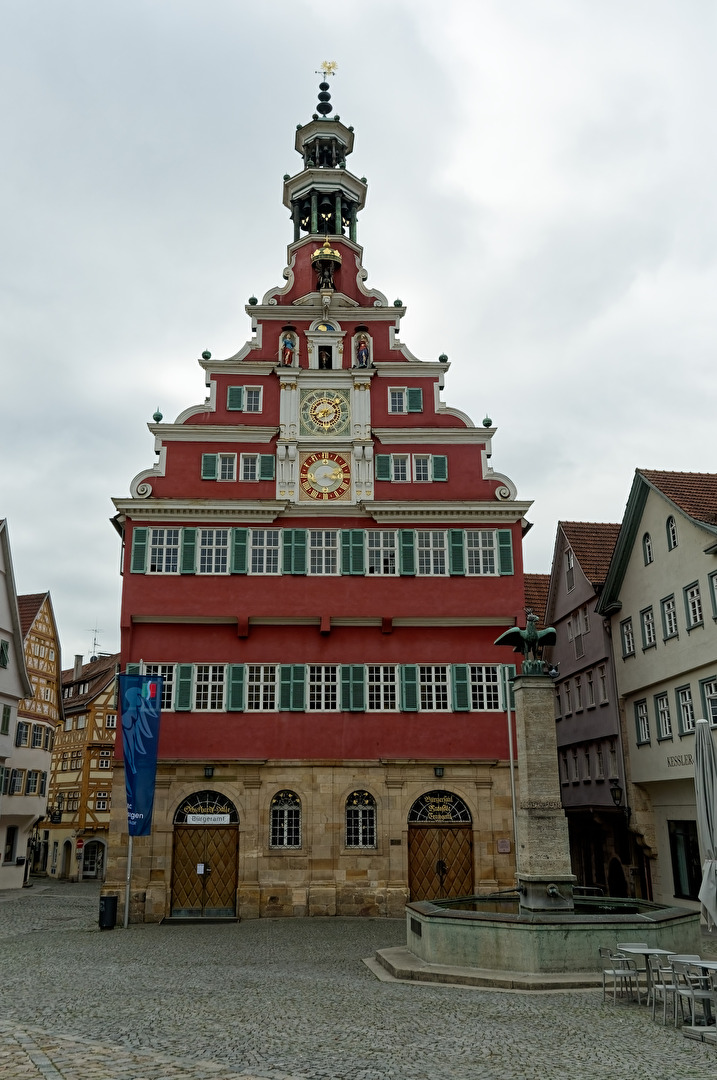 Rathaus von Vorne
