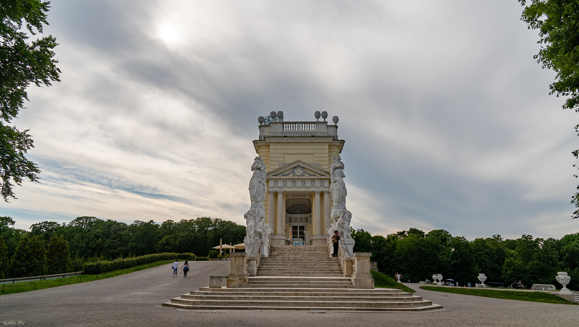 Gloriette Ostseite