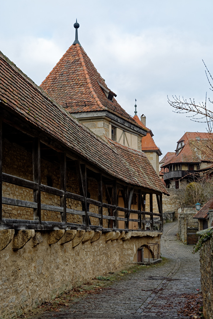 Statmauer mit Turmhaus