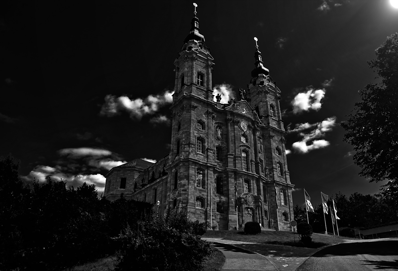 Klosterkirche bei Vollmond