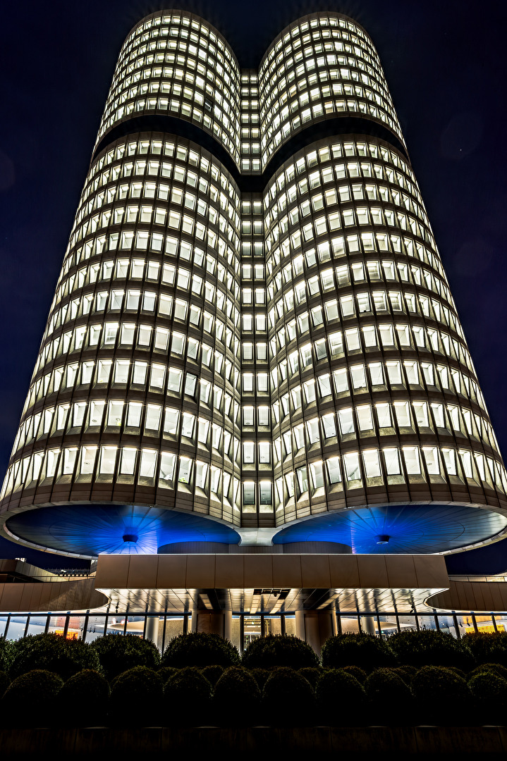 BMW Kleeblatt in München