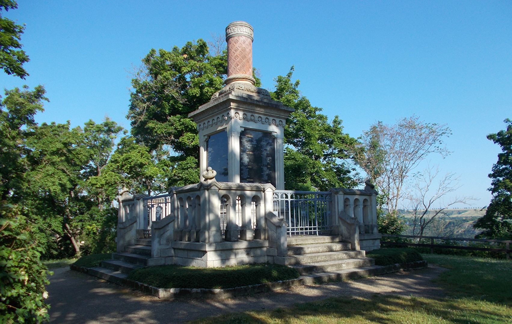 Die Gefallenen Säule 870-1871