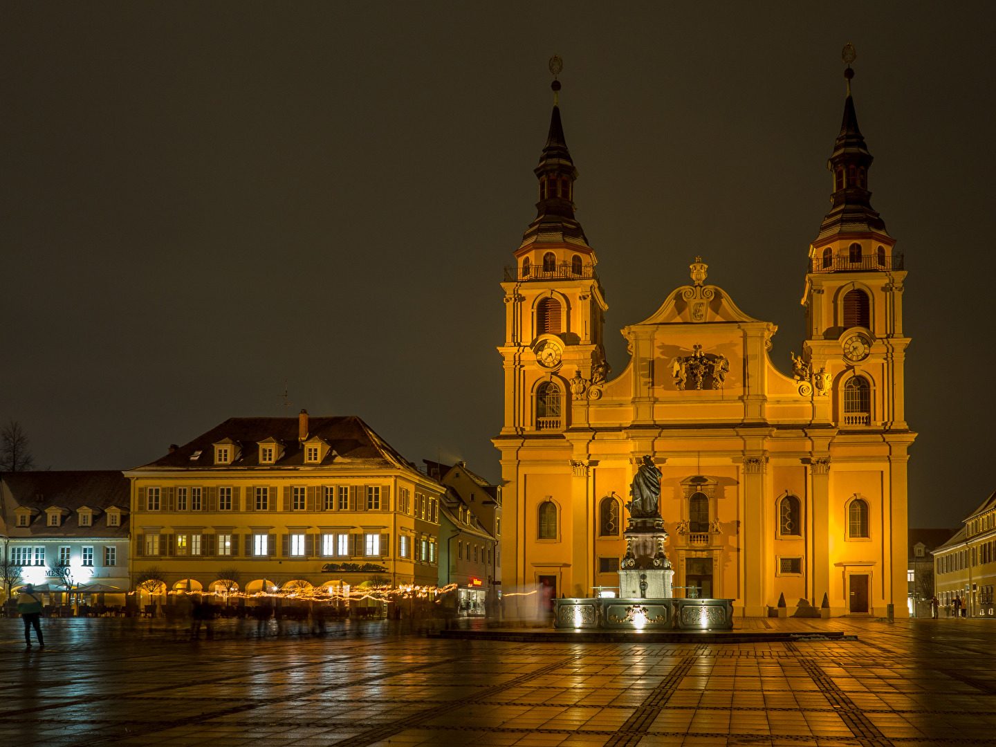 Ludwigsburg bei Nacht