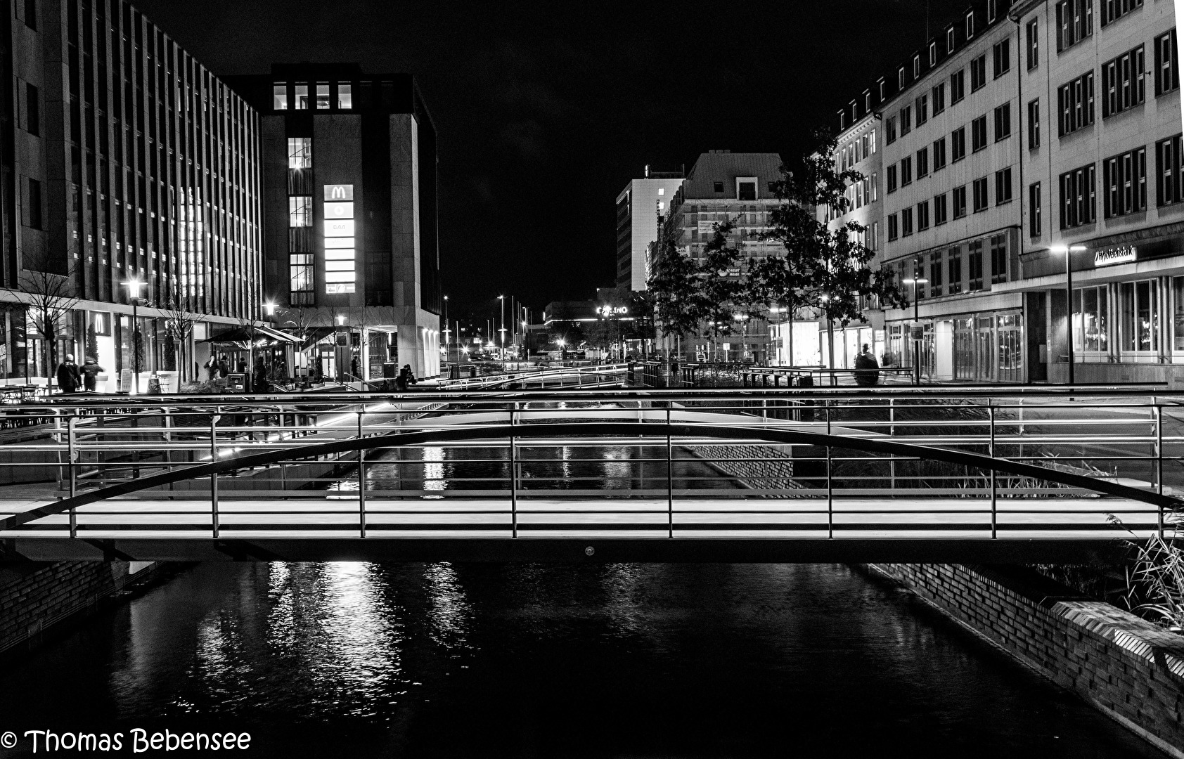 Der Kieler Holstenfleet bei Nacht