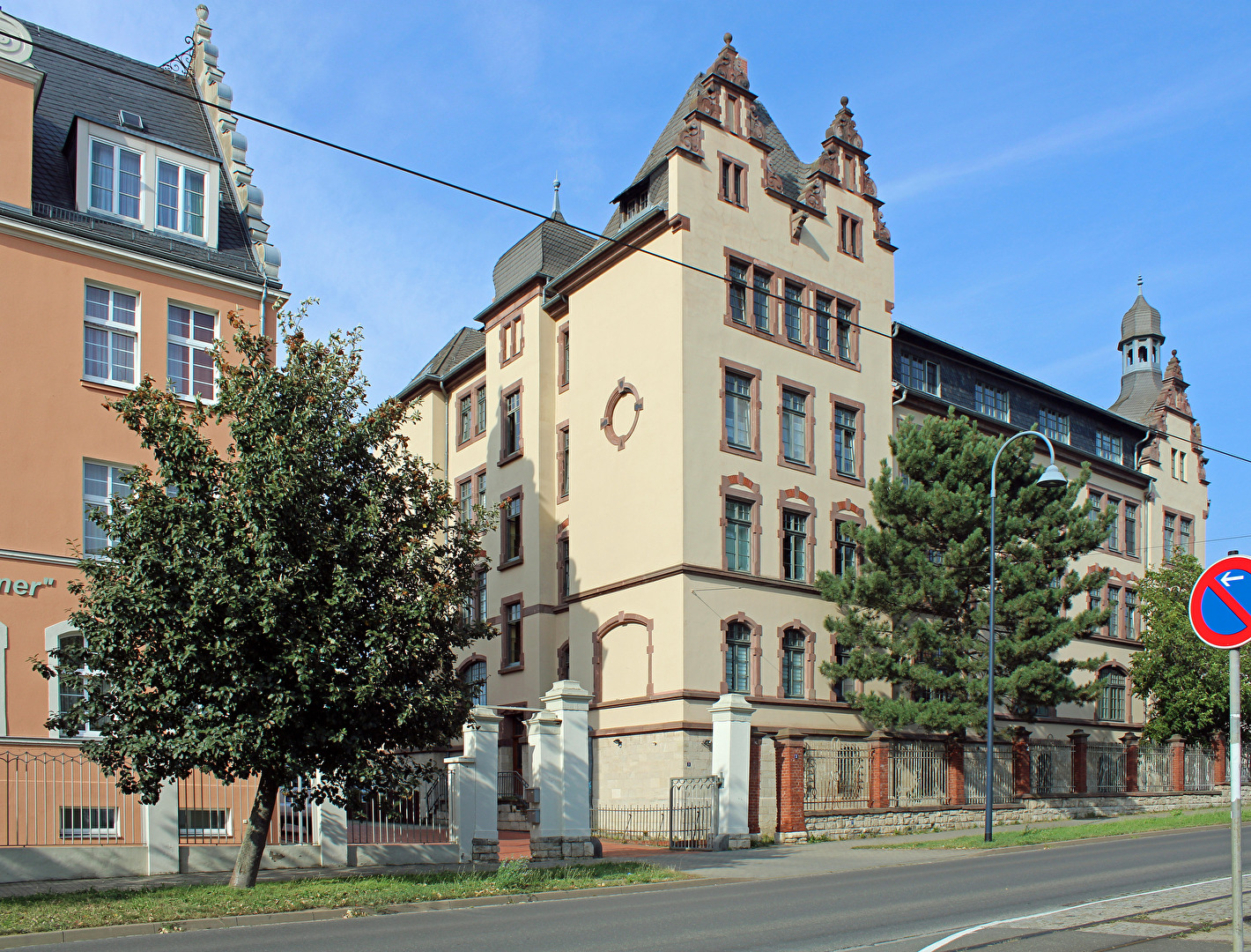 Ehemalige Kaserne in Naumburg (1)