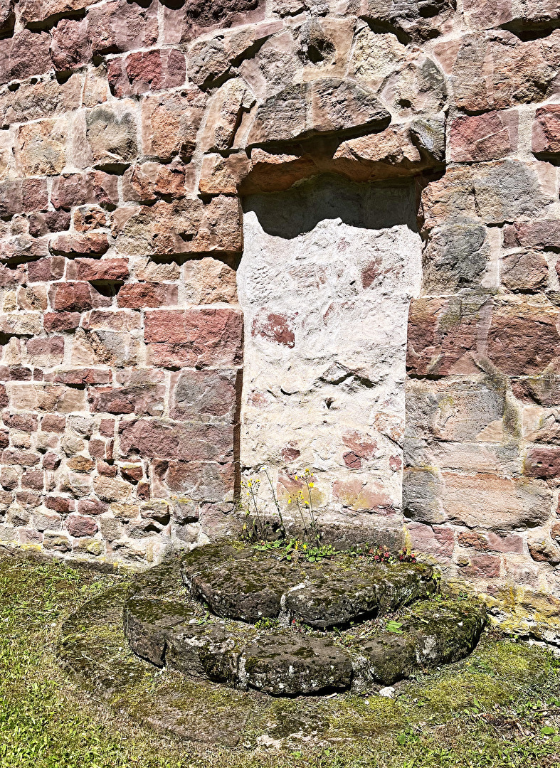 Geheimnis hinter der zugemauerten Tür?