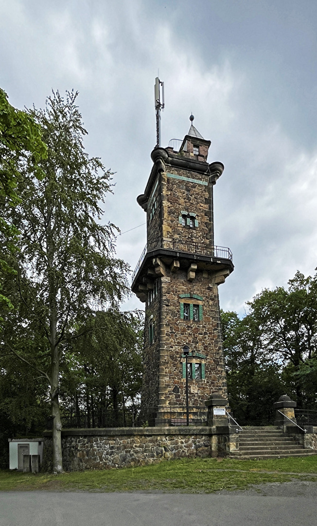 einer von den vielen Bismarcktürmen...