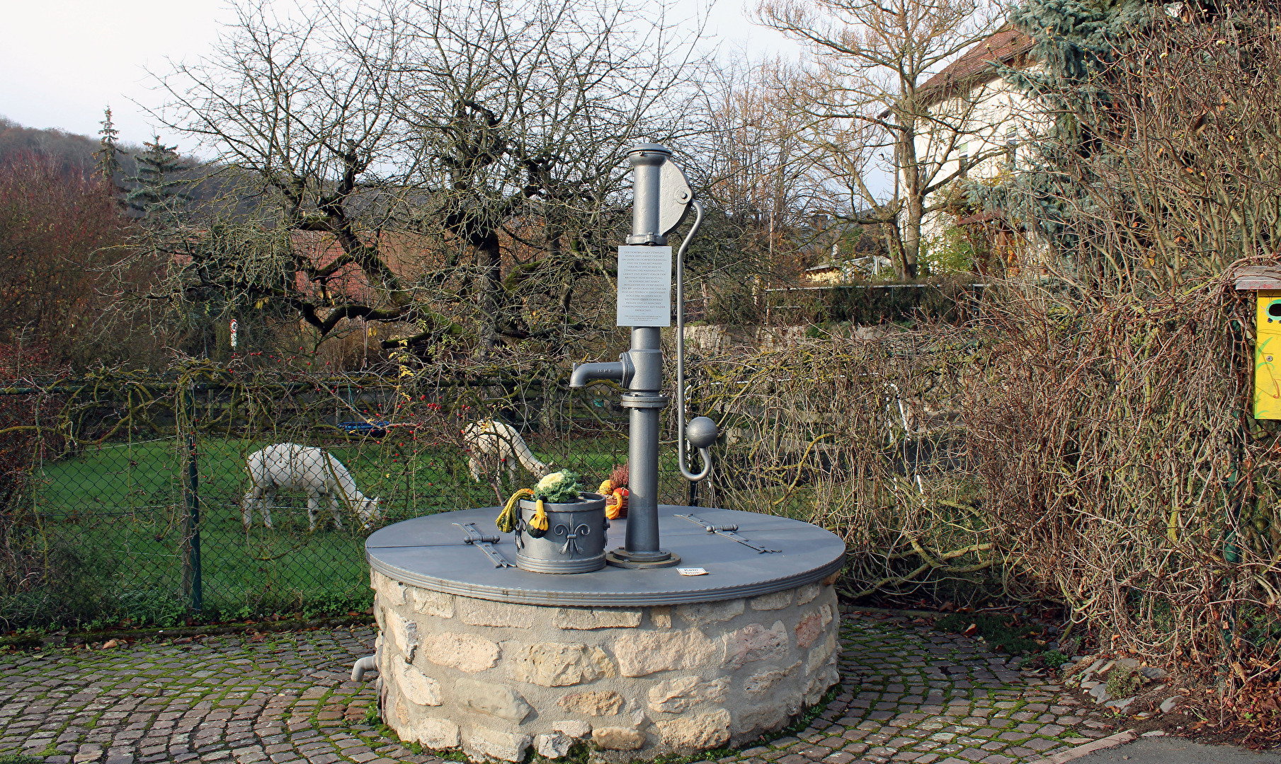 Ehemaliger Dorfbrunnen