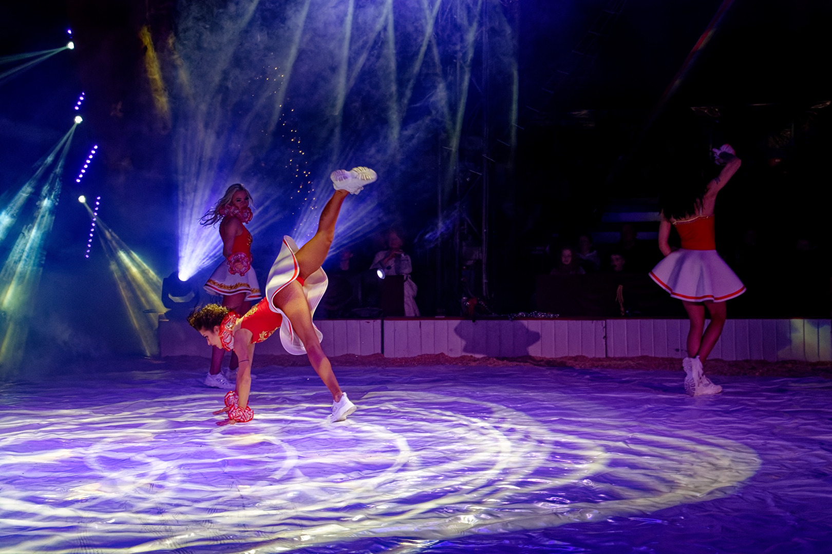 Dolly Dancers  Show - Ballet Ukraine