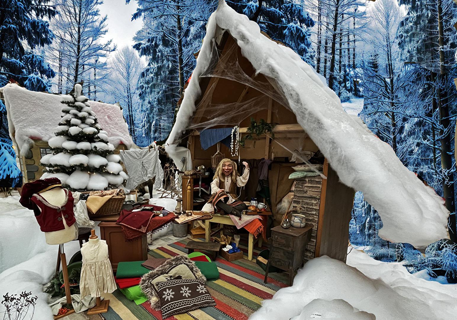 #Märchenhaft, das tapfere Schneiderlein bei der #Arbeit  ( im Winterwald ;-) )