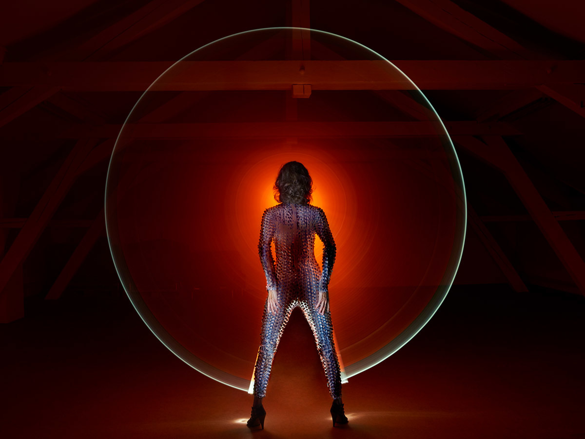 Tagesthema Kreis Geometrie Rotlicht Lichtmalerei