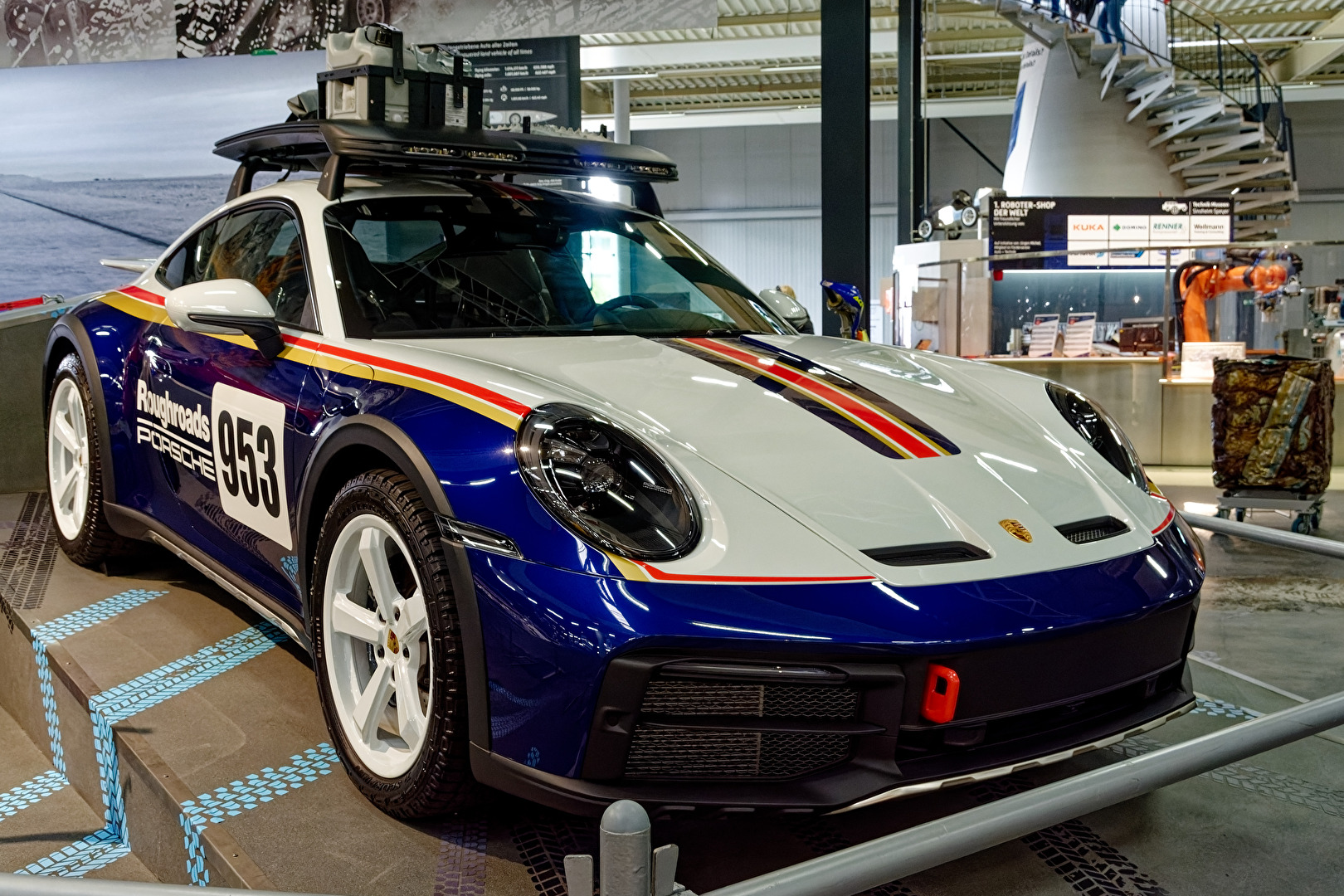 Porsche 911 Dakar ( 992 )