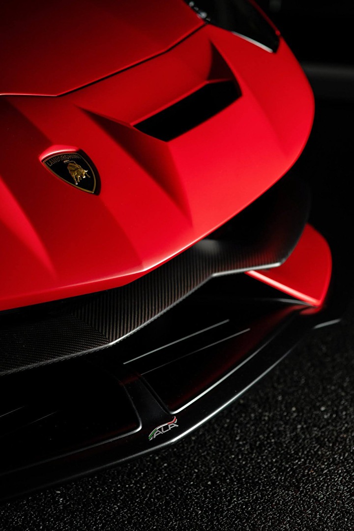 Red cars go faster...