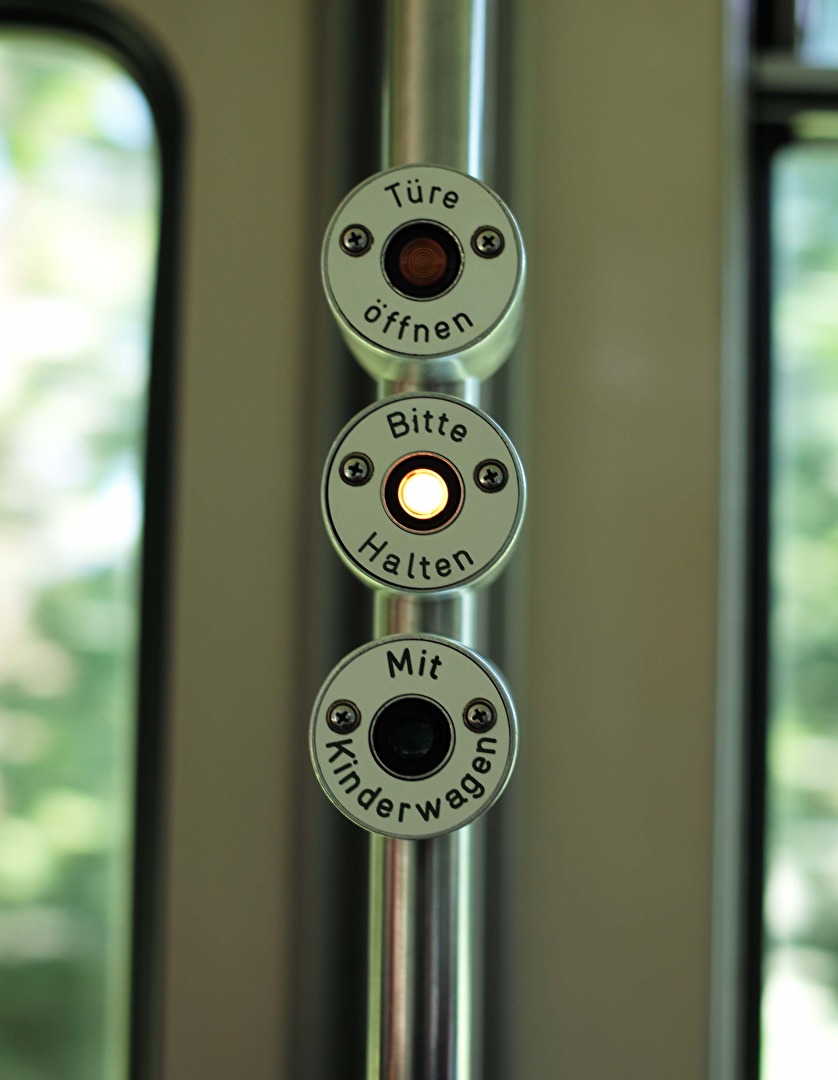 Haltewunsch in einer Freiburger Strassenbahn