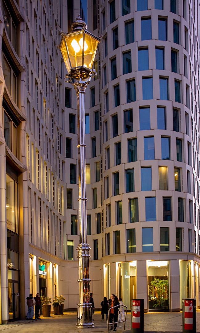#Straßenlaterne in Berlin