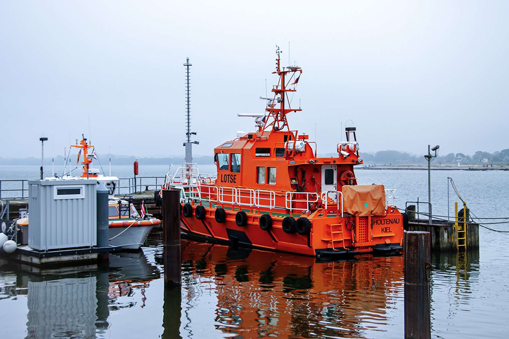 Lotsenboote auf dem Nord-Ostsee-Kanal