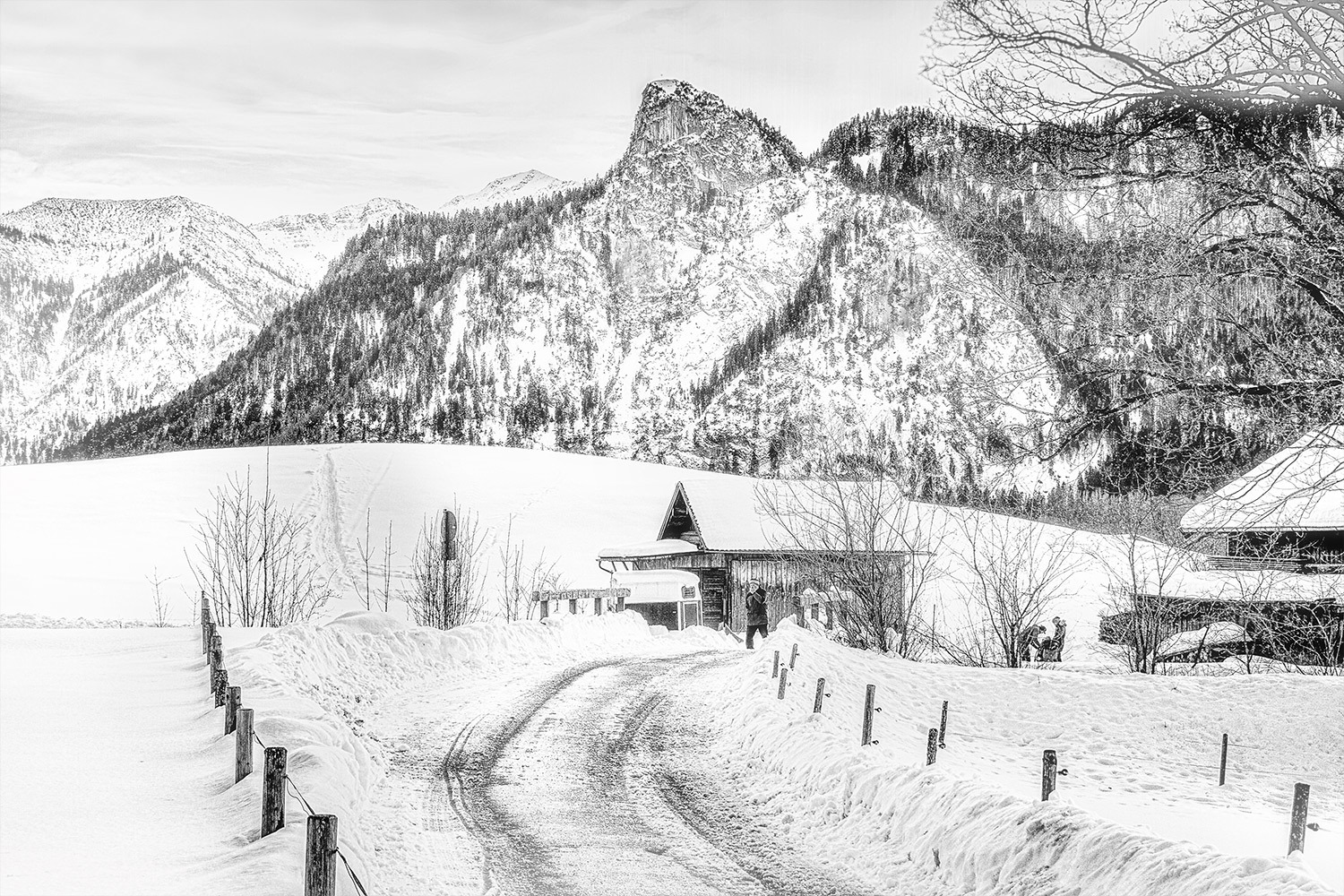 Der Kofel in schwarzweiß