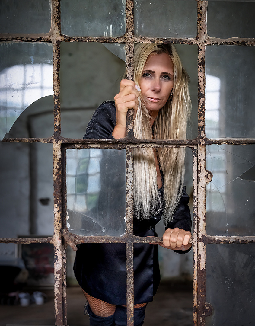 Shooting mit Jasmin in der alten Essigfabrik Ebstorf