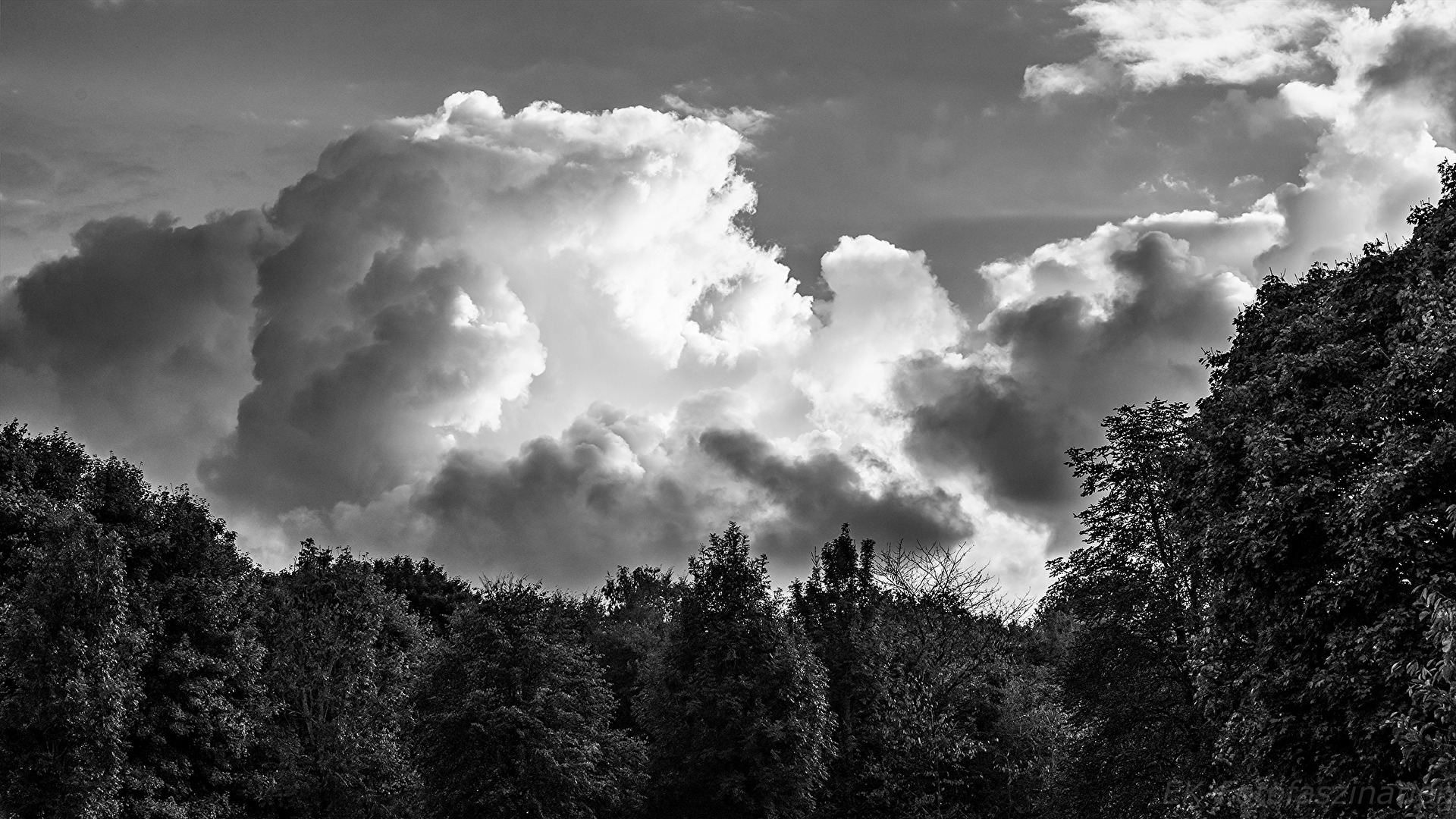 Dramatischer Himmel