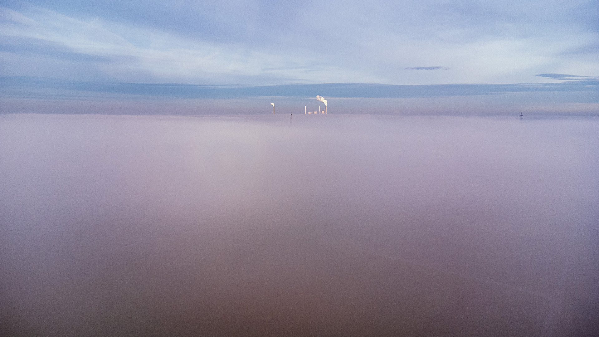 Zwischen Himmel und Dunst