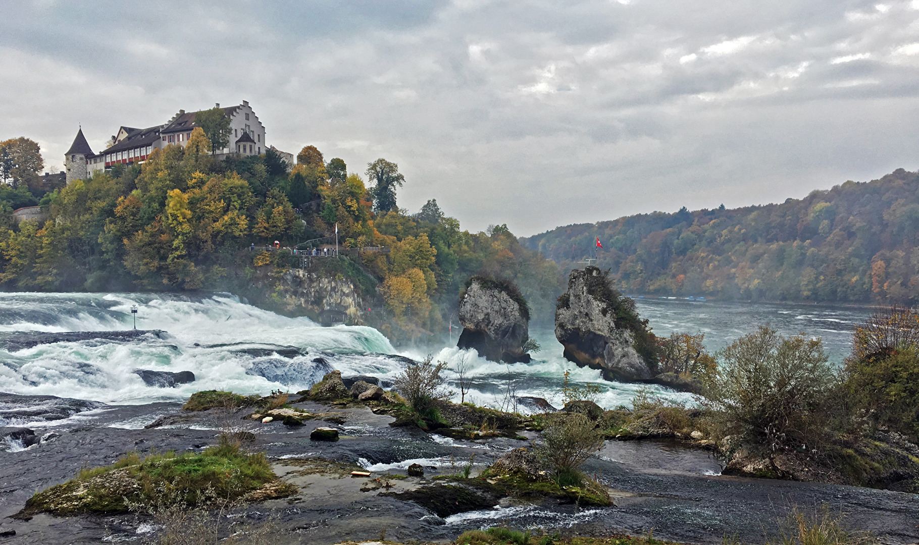 Rheinfall bei Schaffhausen 4