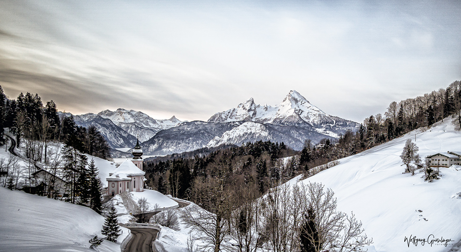 Kapelle Maria Gern mit Blick auf den Watzmann