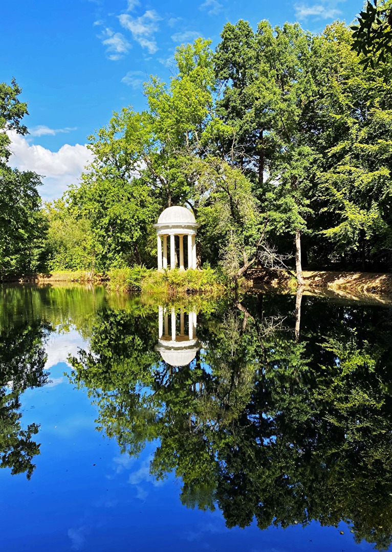 Schlosspark Lützschena in Leipzig
