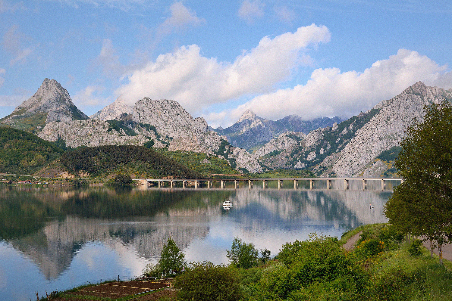 Embalse de Riano - Nordspanien