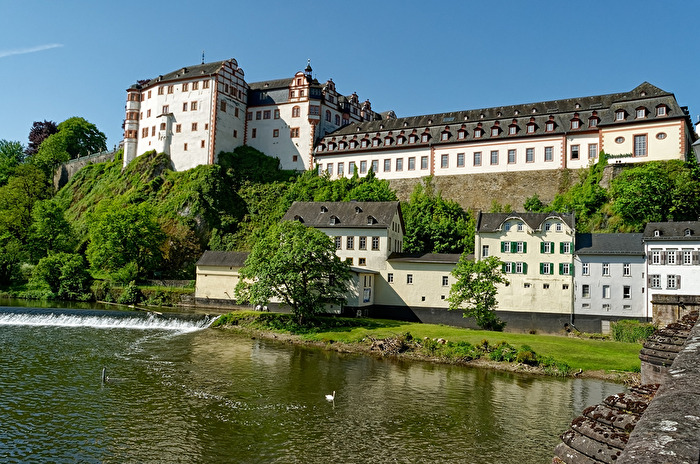 Schloss Weilburg
