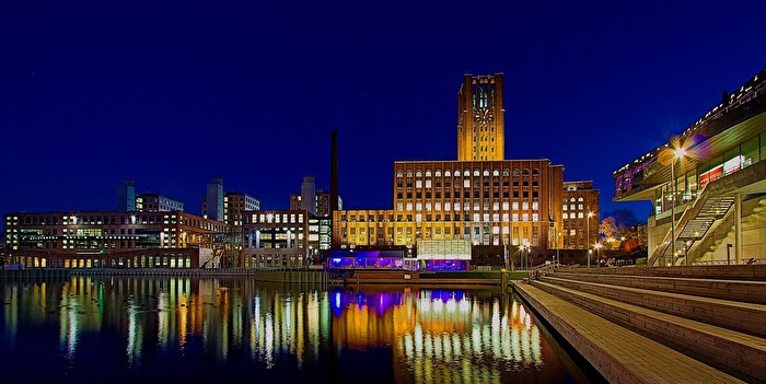 Tempelhof zur blauen Stunde
