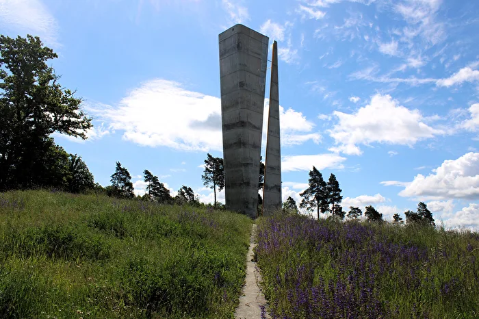Der Turm auf dem Mittelberg bei Wangen (2)