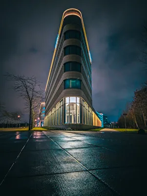 Bürogebäude